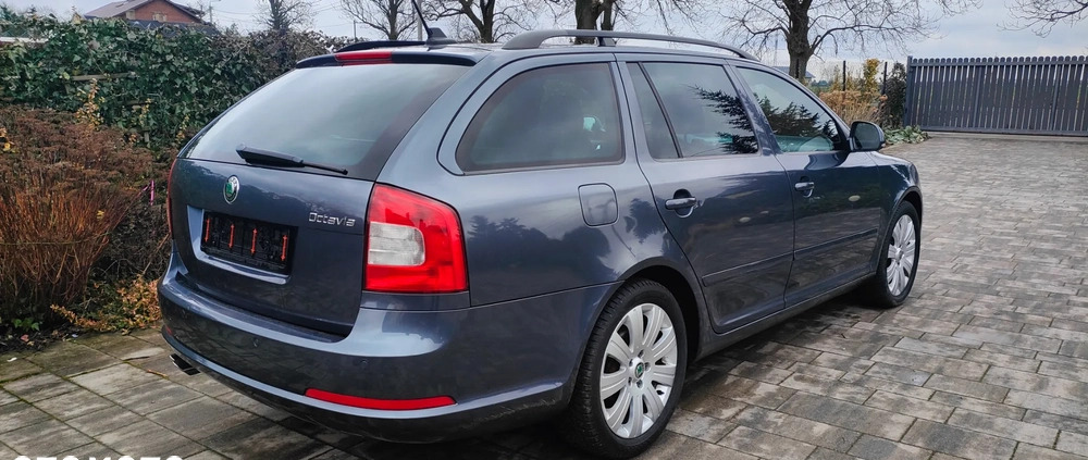 Skoda Octavia cena 35500 przebieg: 204000, rok produkcji 2011 z Margonin małe 301
